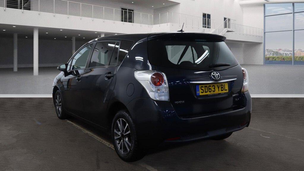 Used Toyota Verso 2013 for sale - 78172243: Photo 9