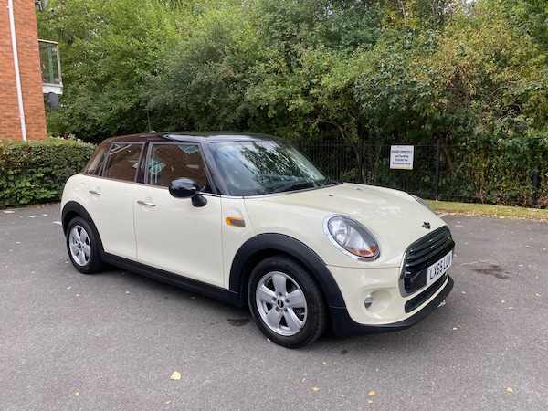 Used MINI Hatch 2015 for sale - 76251108: Photo 1