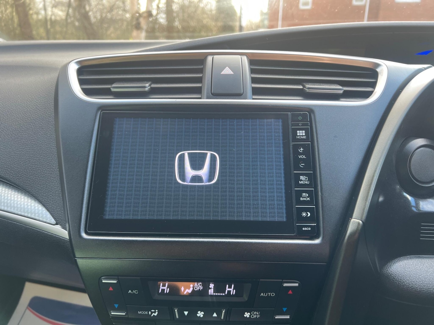 Used Honda Civic 2015 for sale - 77978911: Photo 15