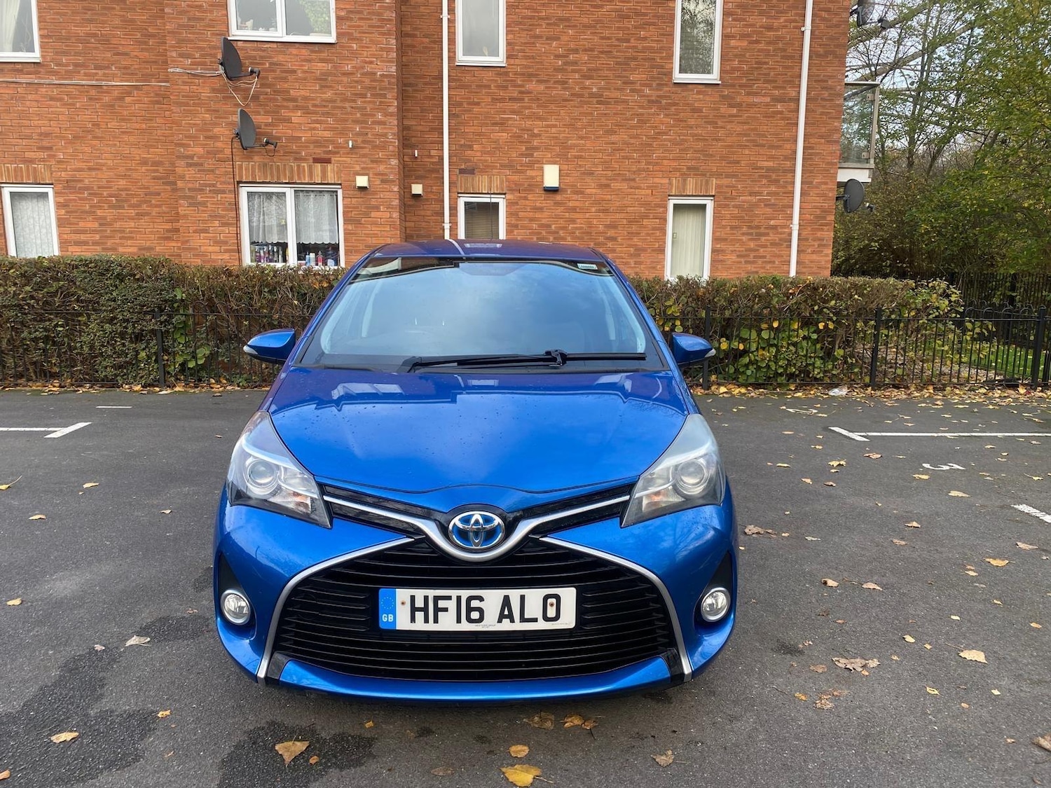Used Toyota Yaris 2016 for sale - 77285927: Photo 2