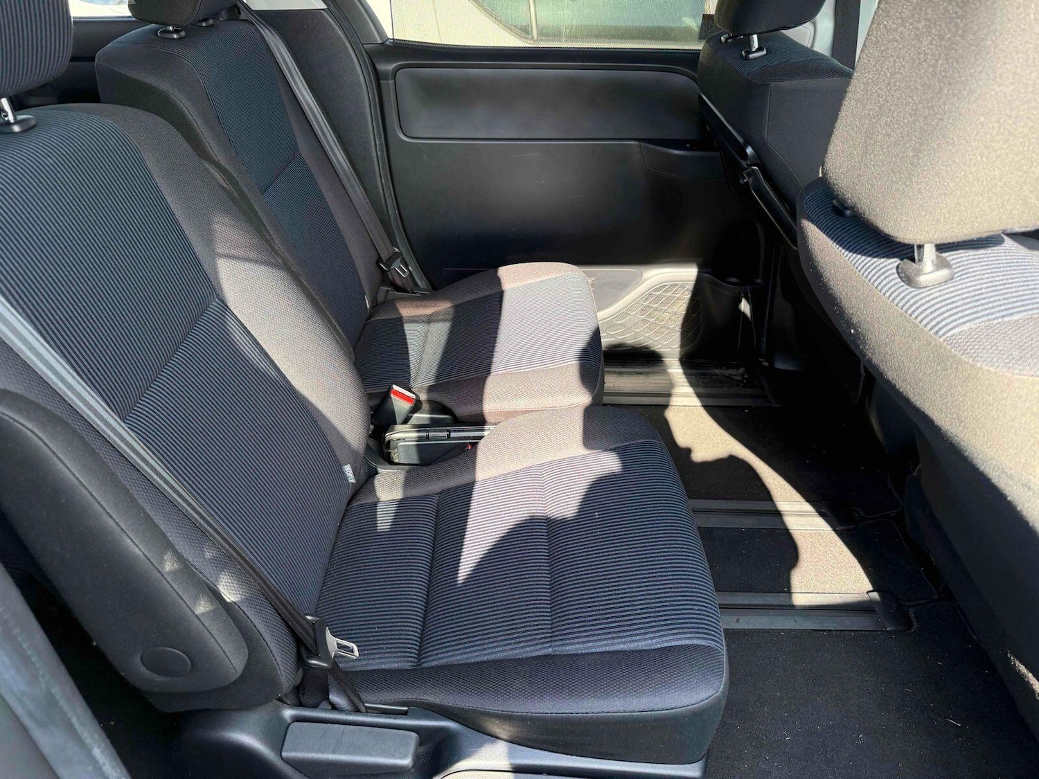 Used Toyota Voxy for sale - 77029563: Photo 4