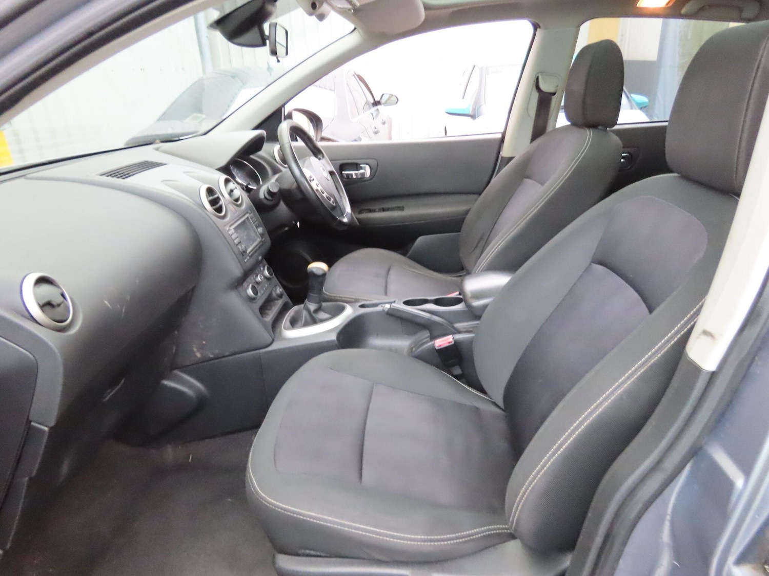 Used Nissan Qashqai 2012 for sale - 77685197: Photo 4