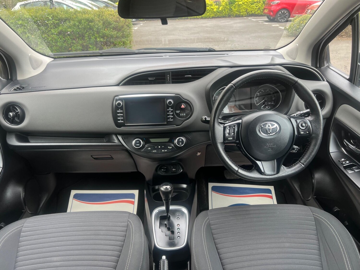 Used Toyota Yaris 2019 for sale - 78220711: Photo 11