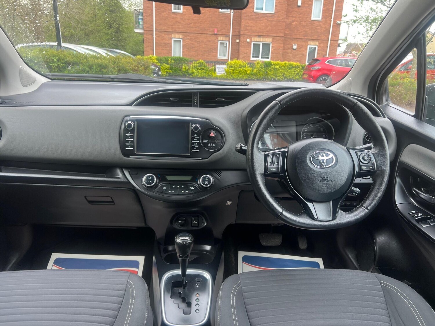 Used Toyota Yaris 2019 for sale - 78220711: Photo 12