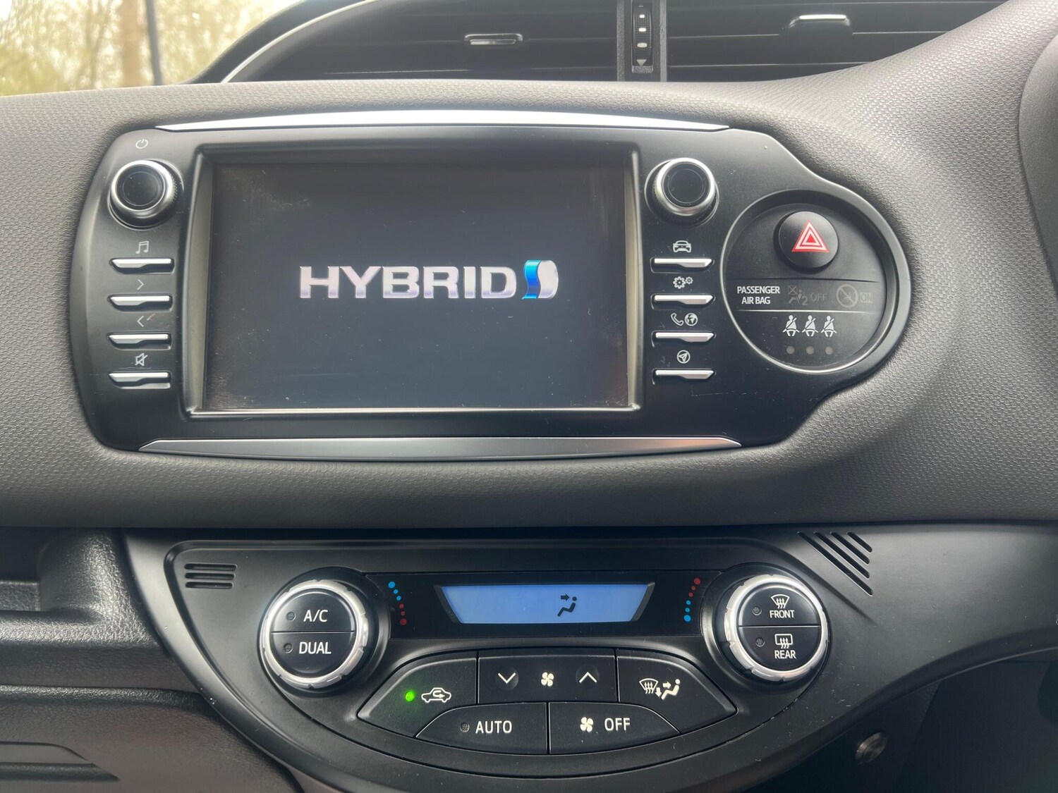 Used Toyota Yaris 2019 for sale - 78220711: Photo 15