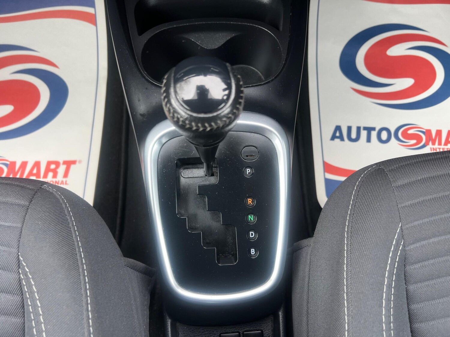 Used Toyota Yaris 2019 for sale - 78220711: Photo 24