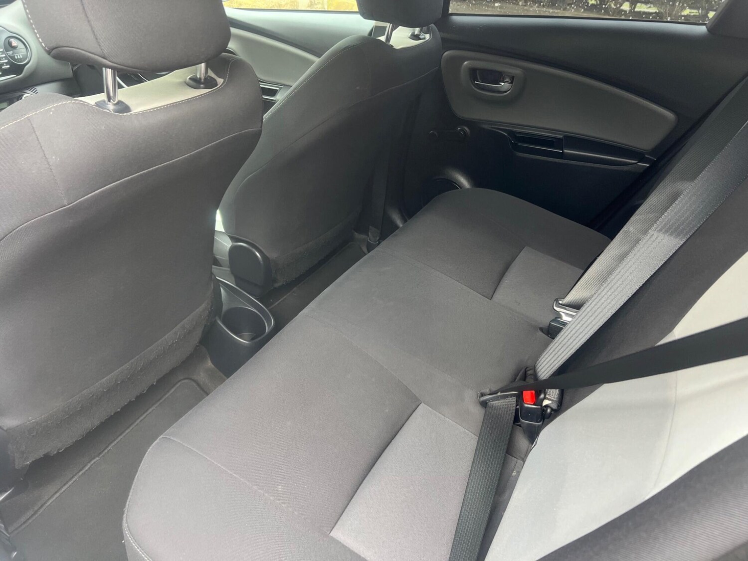 Used Toyota Yaris 2019 for sale - 78220711: Photo 26