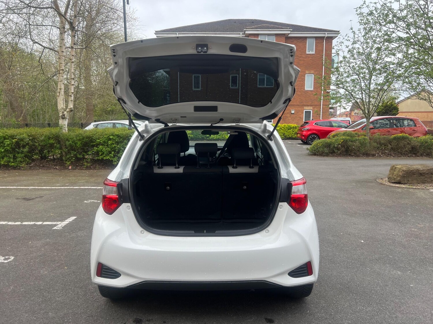 Used Toyota Yaris 2019 for sale - 78220711: Photo 28