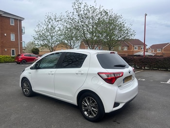 Used Toyota Yaris 2019 for sale - 78220711: Photo