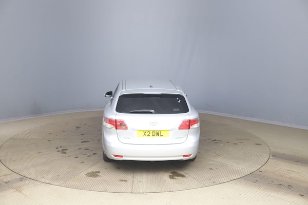 Used Toyota Avensis 2011 for sale - 76284256: Photo 5