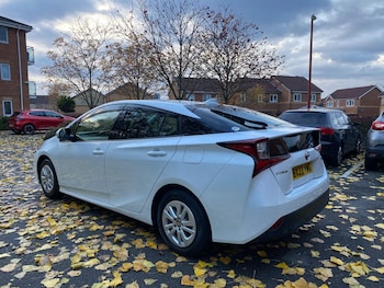 Used Toyota Prius 2022 for sale - 76499638: Photo