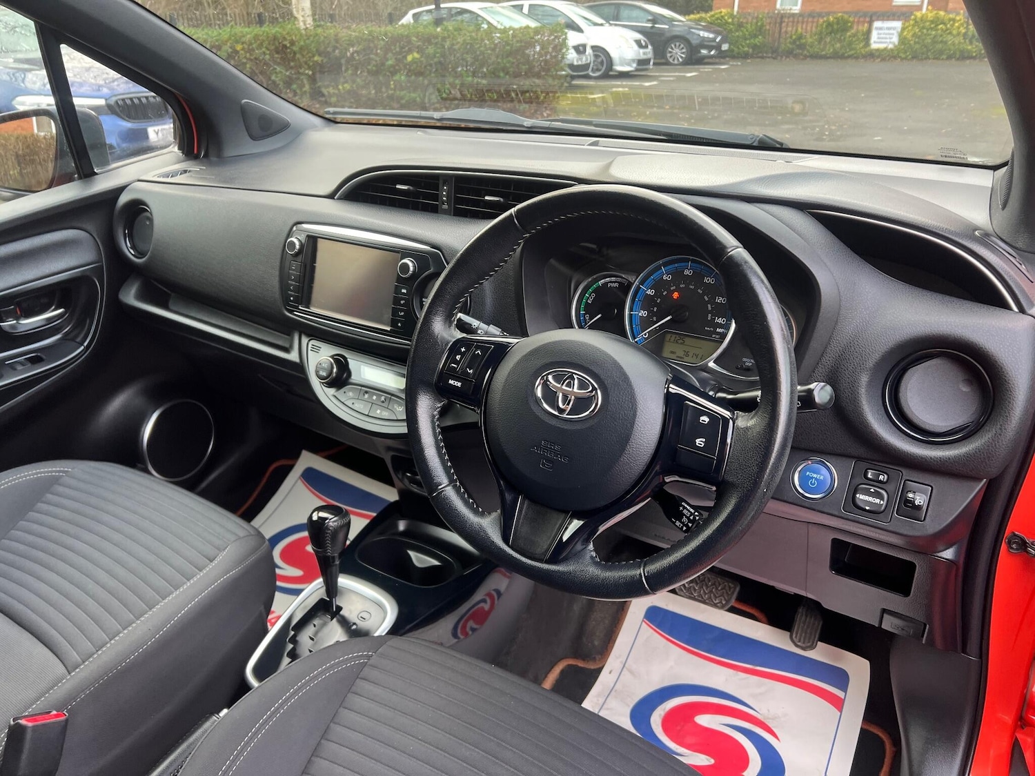 Used Toyota Yaris 2016 for sale - 77575991: Photo 10