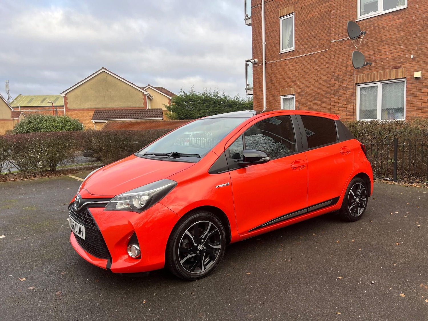 Used Toyota Yaris 2016 for sale - 77575991: Photo 3