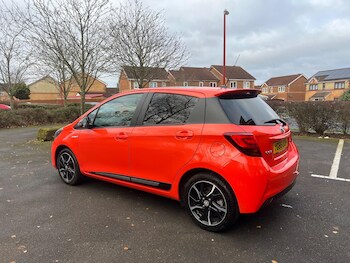 Used Toyota Yaris 2016 for sale - 77575991: Photo