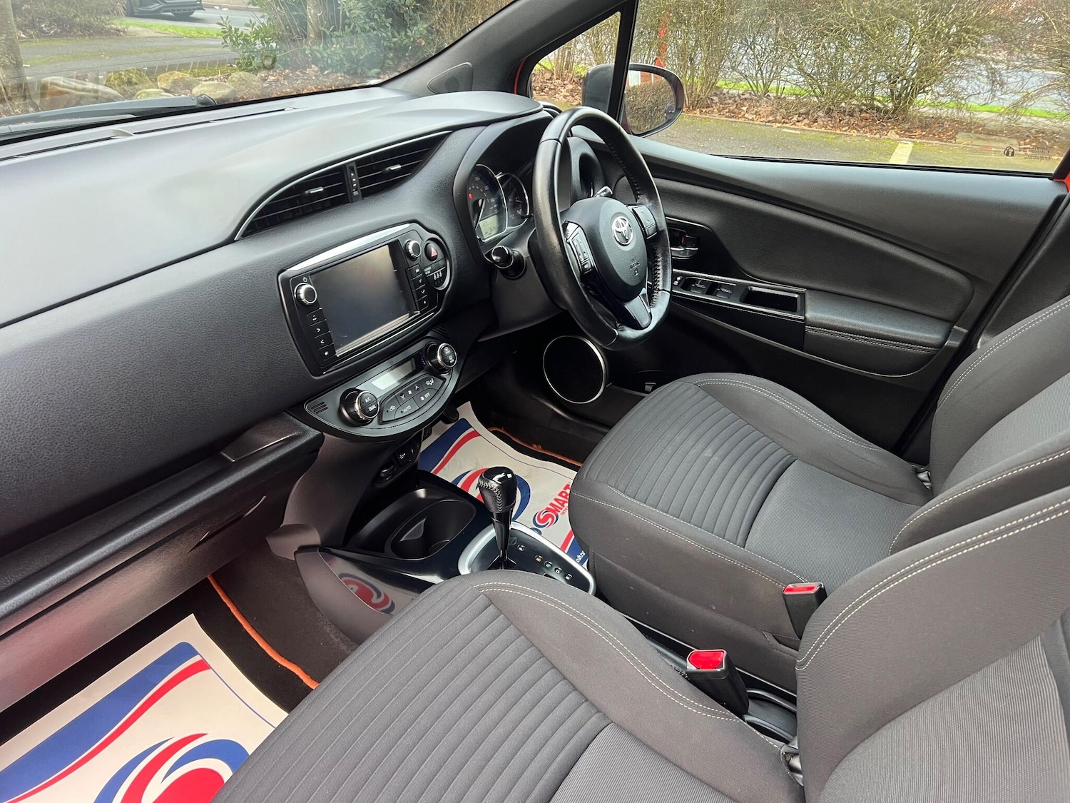 Used Toyota Yaris 2016 for sale - 77575991: Photo 9