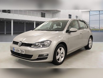 Used Volkswagen Golf 2014 for sale - 77586715: Photo