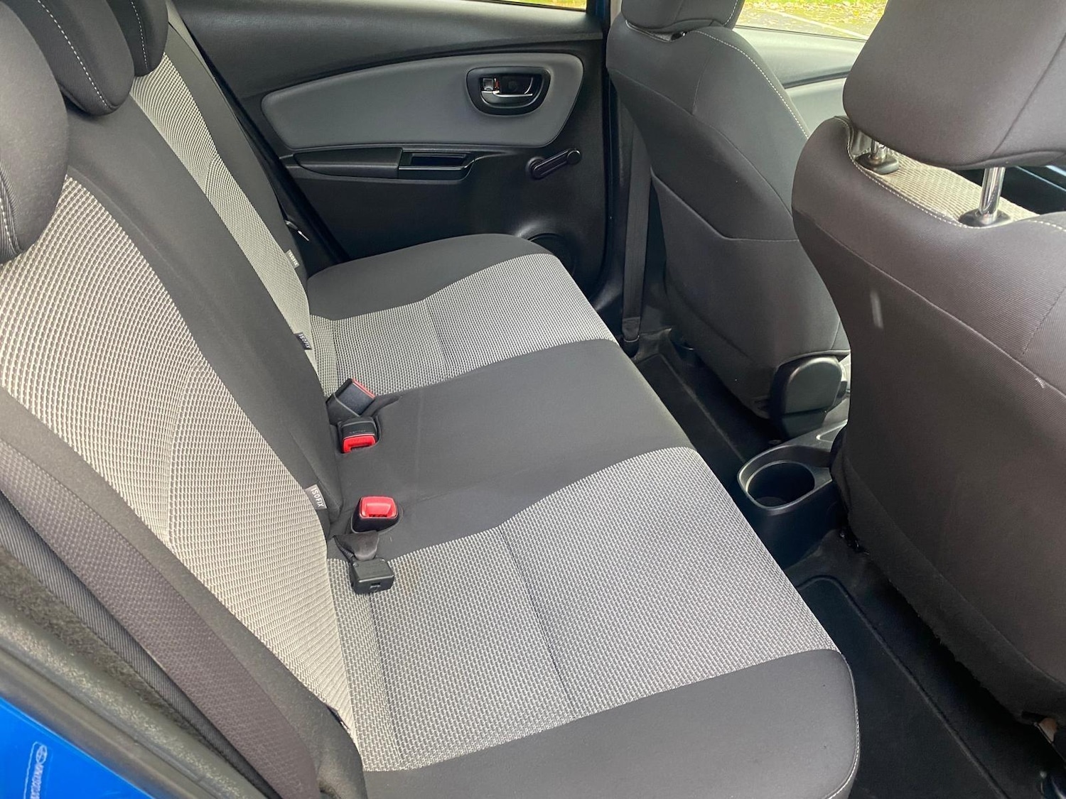 Used Toyota Yaris 2016 for sale - 77031034: Photo 28