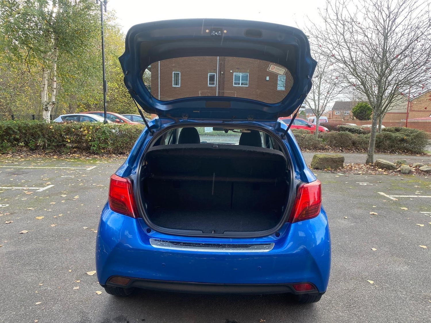 Used Toyota Yaris 2016 for sale - 77031034: Photo 31