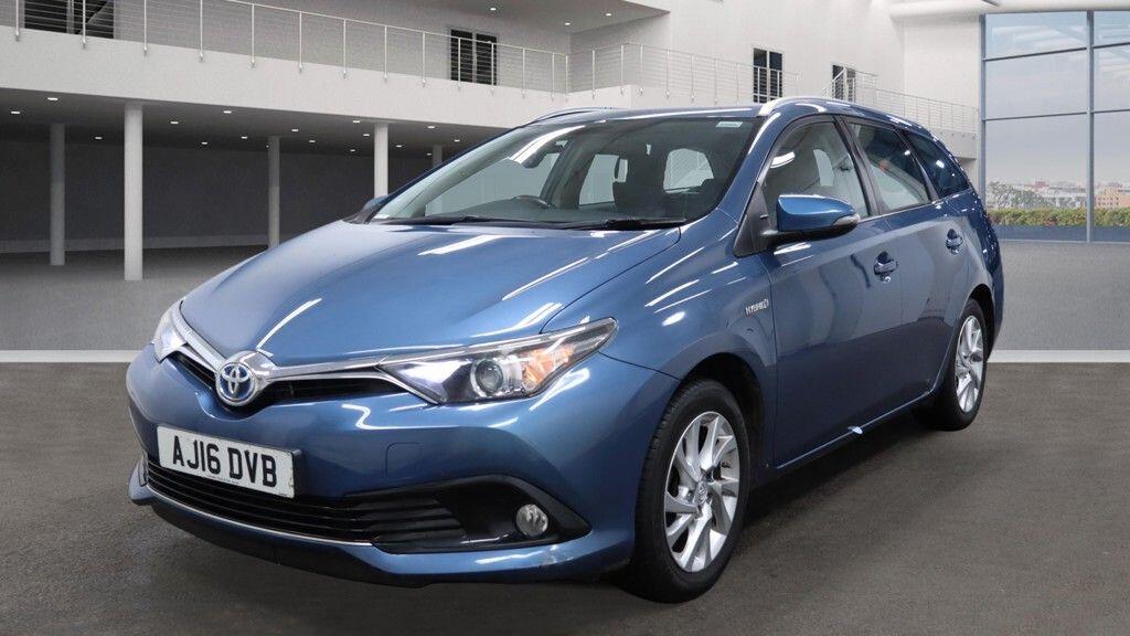 Used Toyota Auris 2016 for sale - 77145437: Photo 2