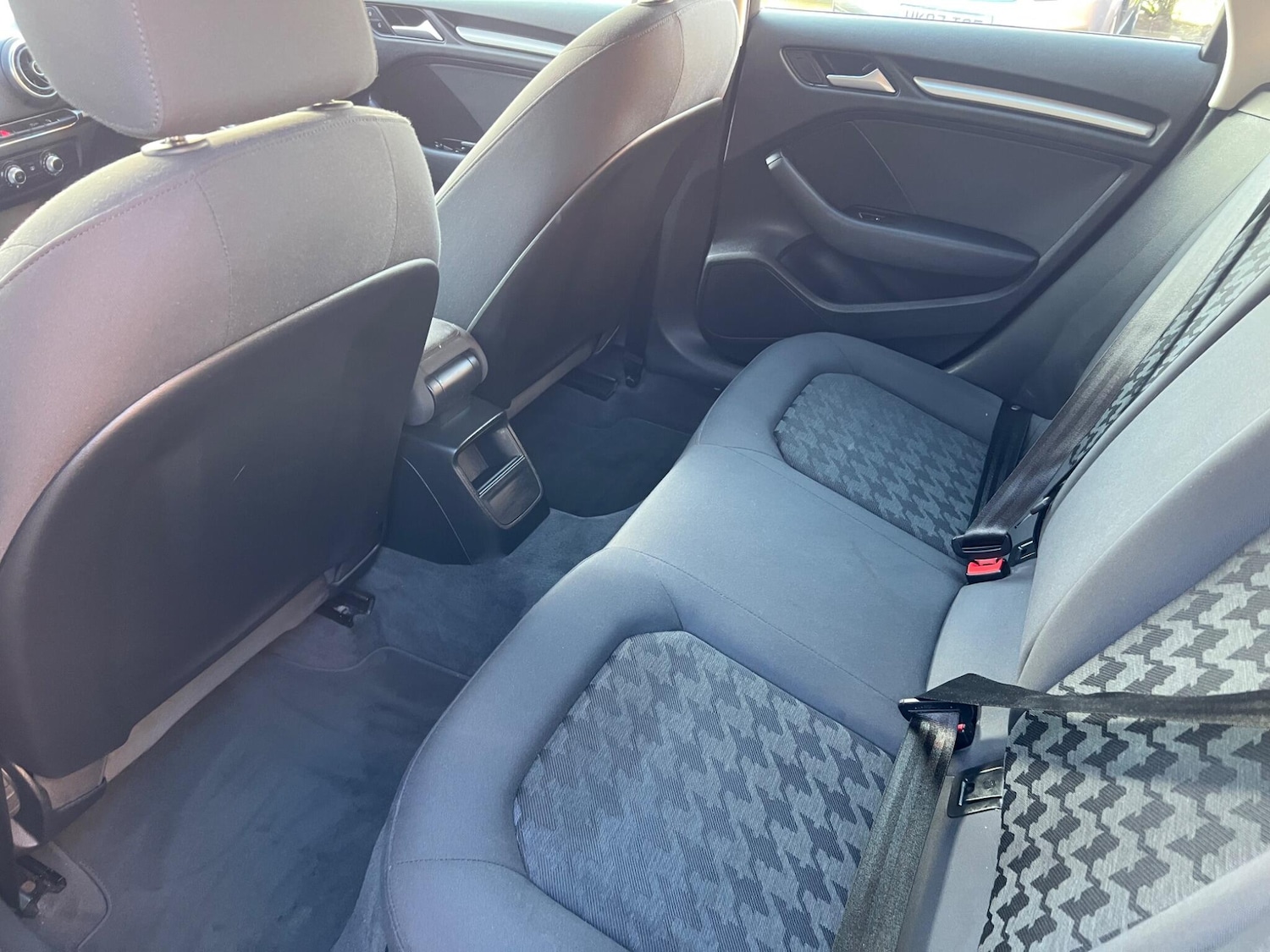 Used Audi A3 2015 for sale - 77978907: Photo 25