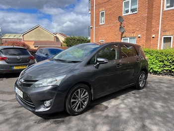 Used Toyota Verso 2016 for sale - 78742855: Photo