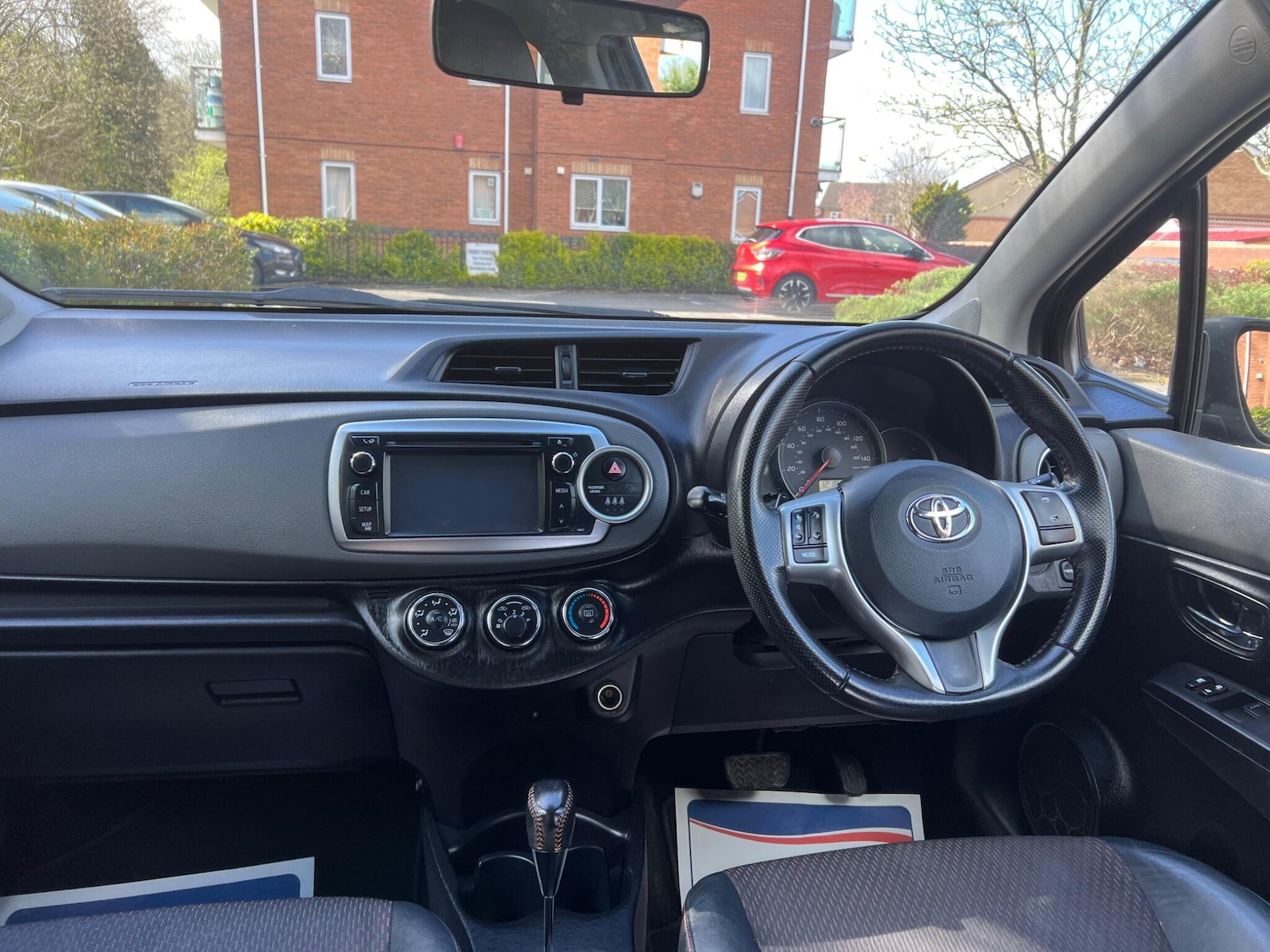 Used Toyota Yaris 2012 for sale - 78172226: Photo 12