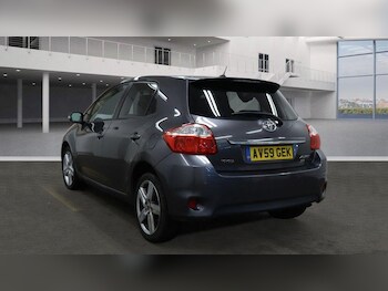 Used Toyota Auris 2010 for sale - 77685179: Photo