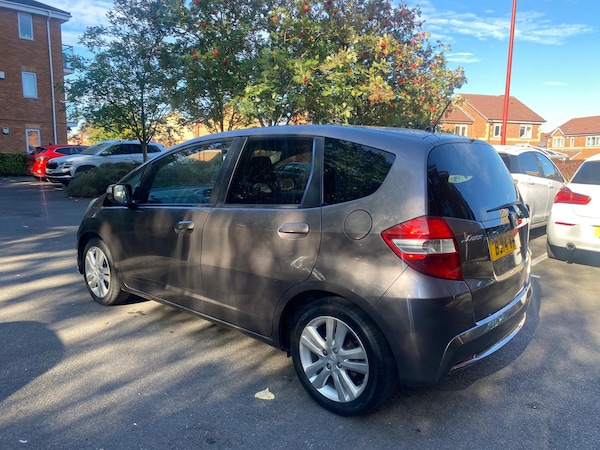 Used Honda Jazz 2014 for sale - 75646212: Photo 4