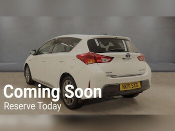 Used Toyota Auris 2015 for sale - 77632928: Photo