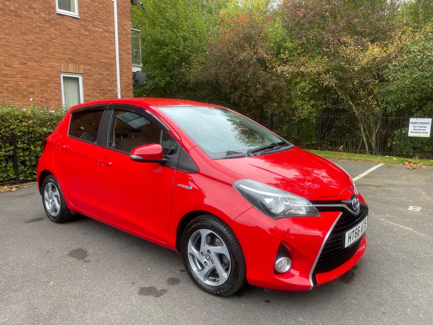 Used Toyota Yaris 2017 for sale - 76246946: Photo 1