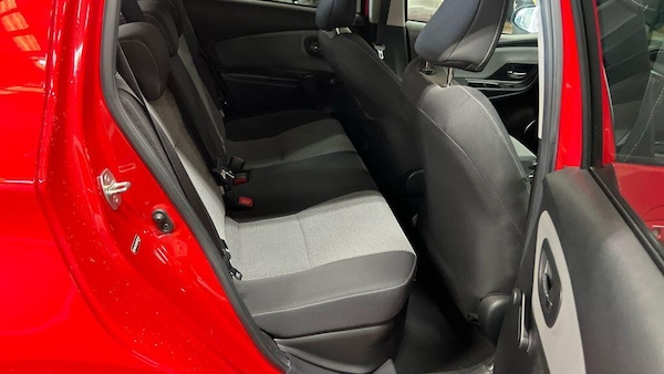 Used Toyota Yaris 2017 for sale - 76246946: Photo 9