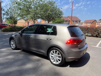 Used Volkswagen Golf 2014 for sale - 78834539: Photo