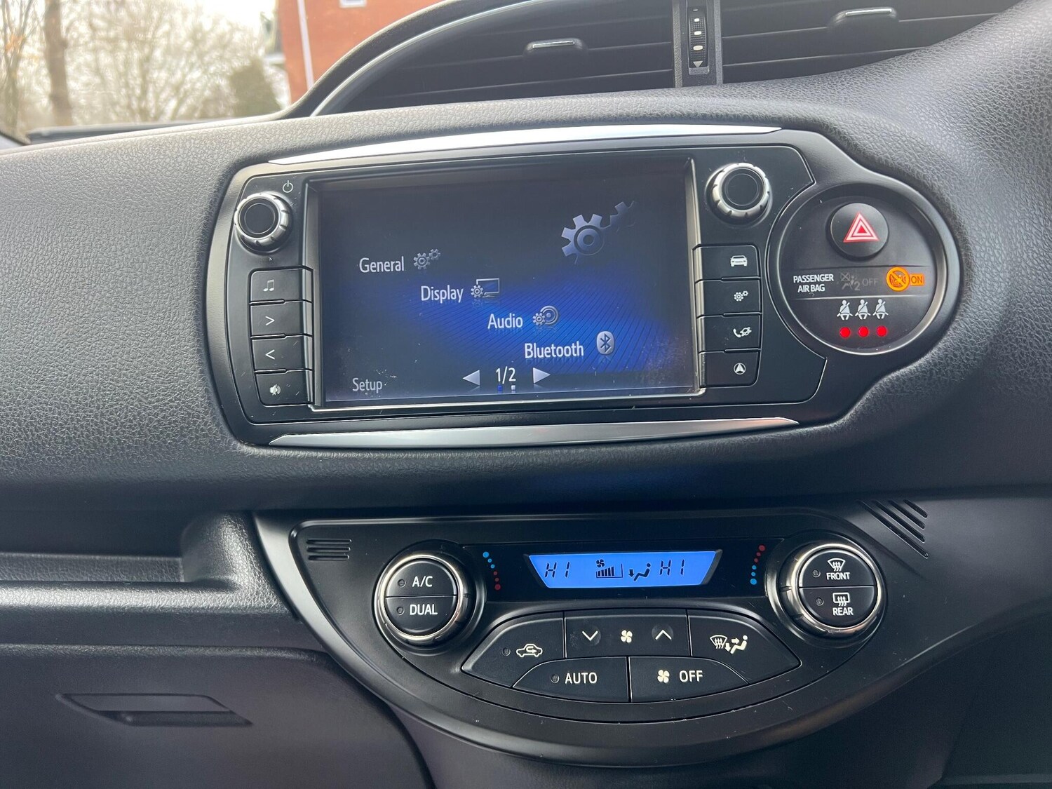 Used Toyota Yaris 2016 for sale - 77346443: Photo 21