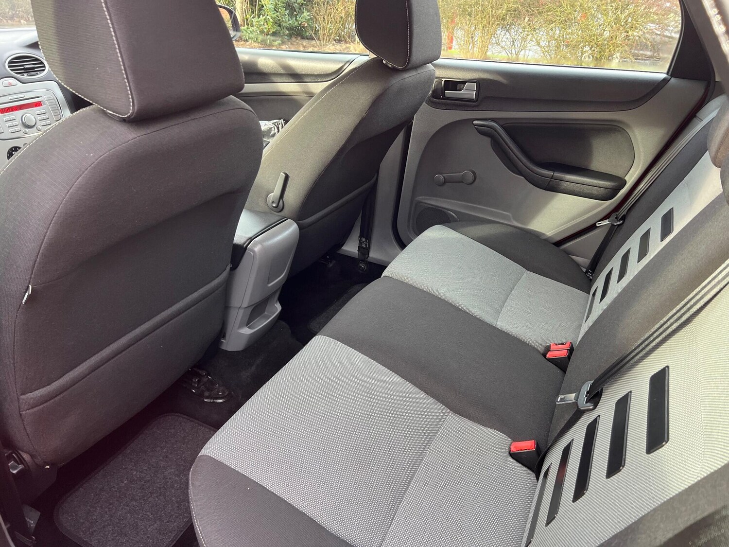 Used Ford Focus 2009 for sale - 77401242: Photo 16