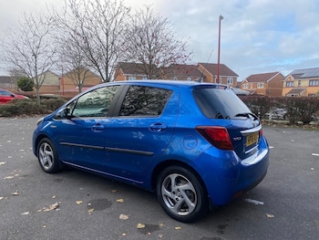 Used Toyota Yaris 2016 for sale - 77239289: Photo