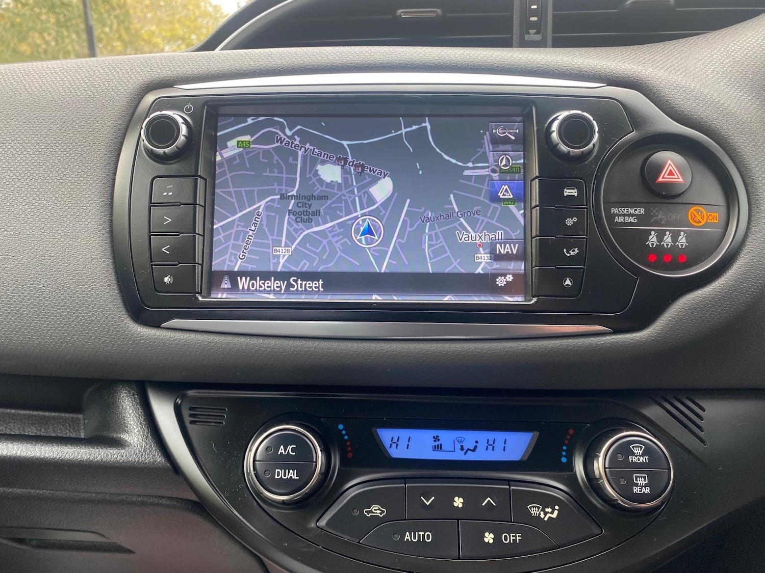 Used Toyota Yaris 2015 for sale - 77030996: Photo 14