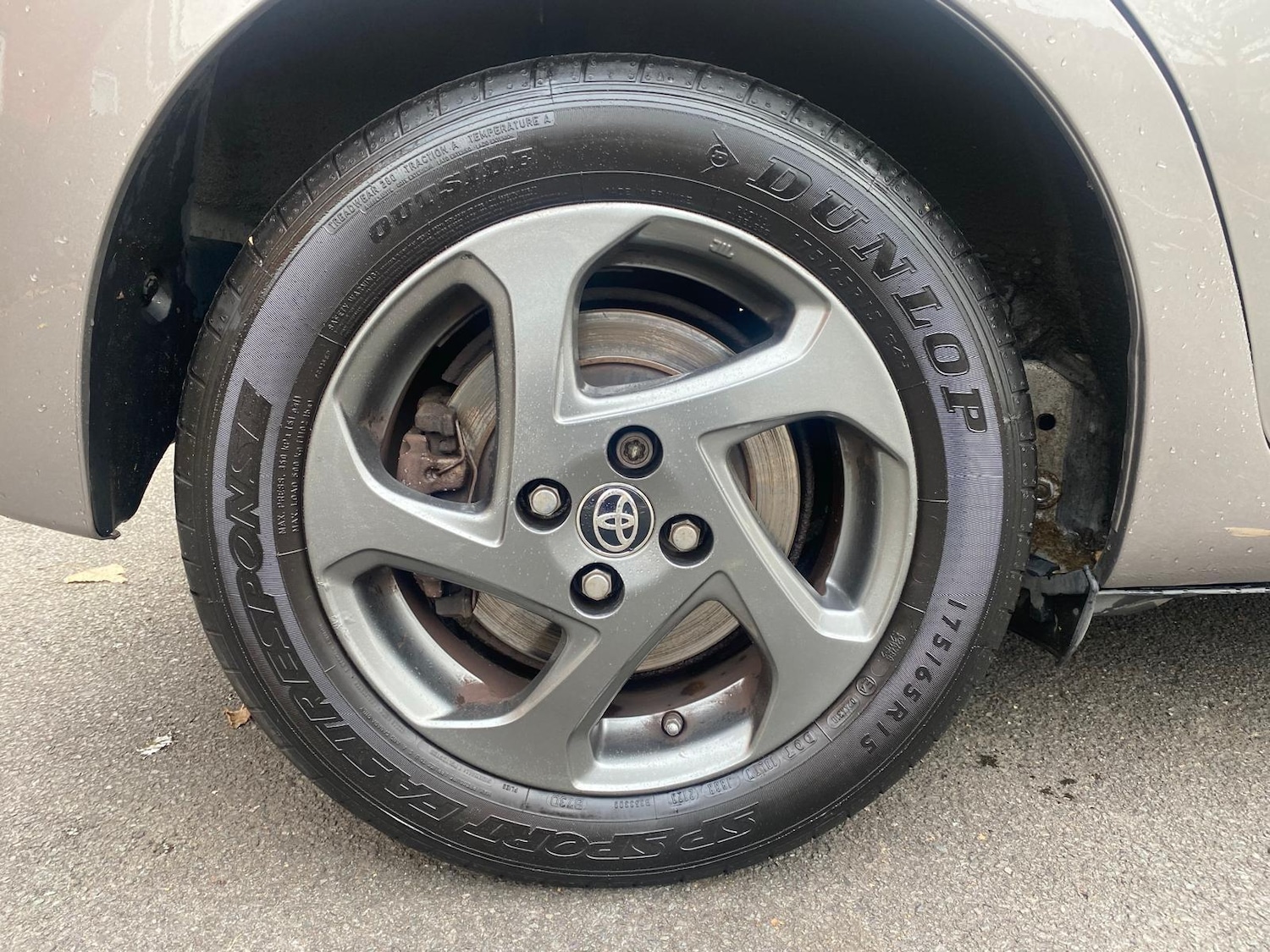 Used Toyota Yaris 2015 for sale - 77030996: Photo 30