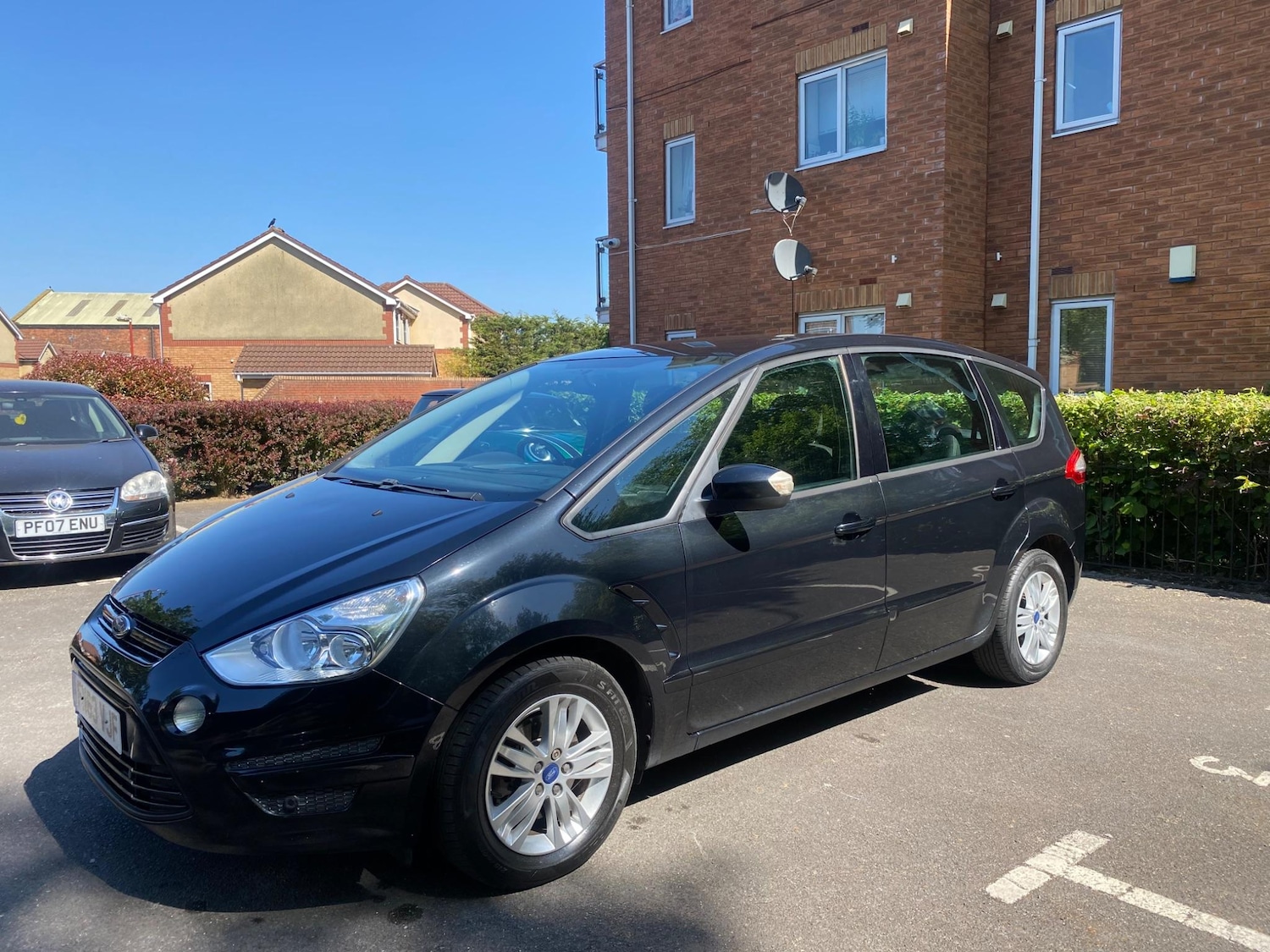 Used Ford S-Max 2013 for sale - 77401248: Photo 3