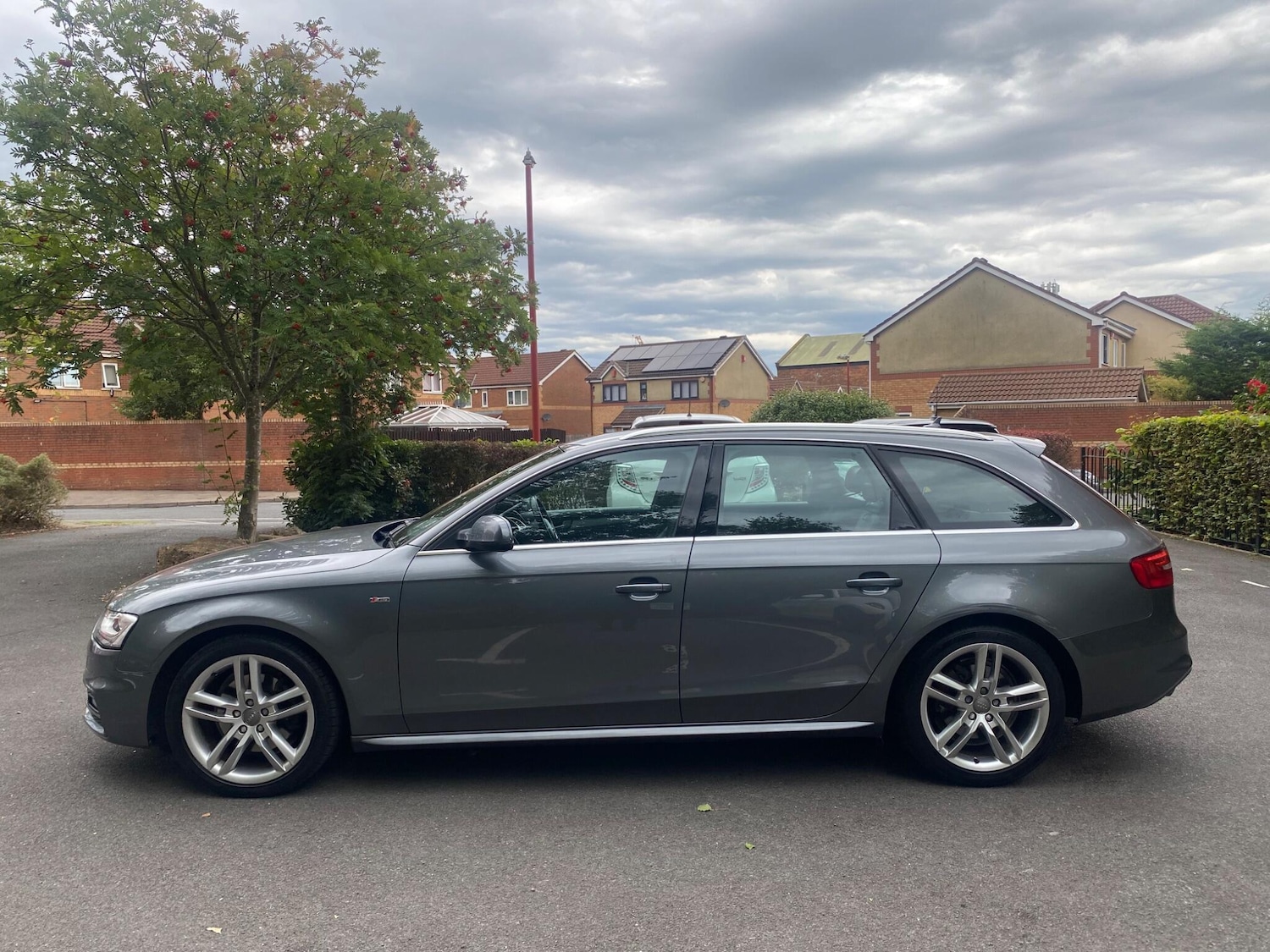 Used Audi A4 2015 for sale - 77031009: Photo 7