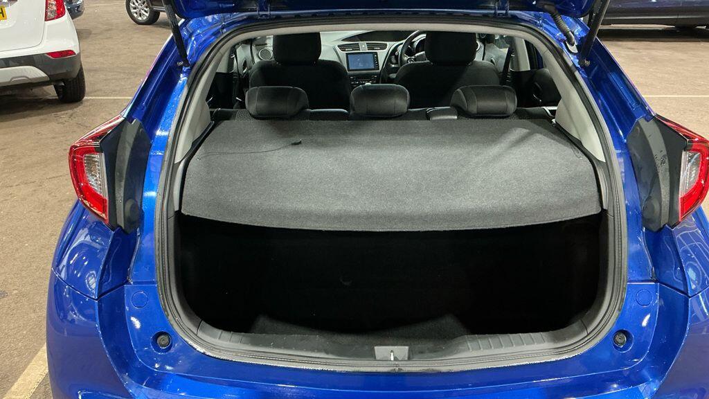 Used Honda Civic for sale - 77599026: Photo 17