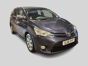 Used Toyota Verso 2016 for sale - 77285921: Photo