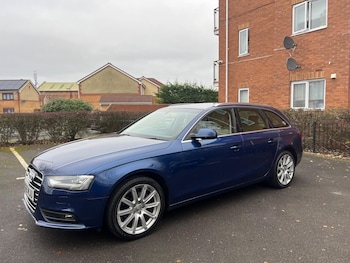 Used Audi A4 2015 for sale - 77575999: Photo