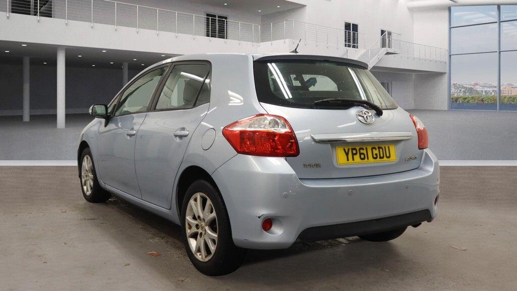 Used Toyota Auris 2011 for sale - 76866047: Photo 3