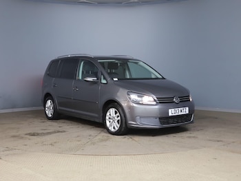 Used Volkswagen Touran 2013 for sale - 77016838: Photo