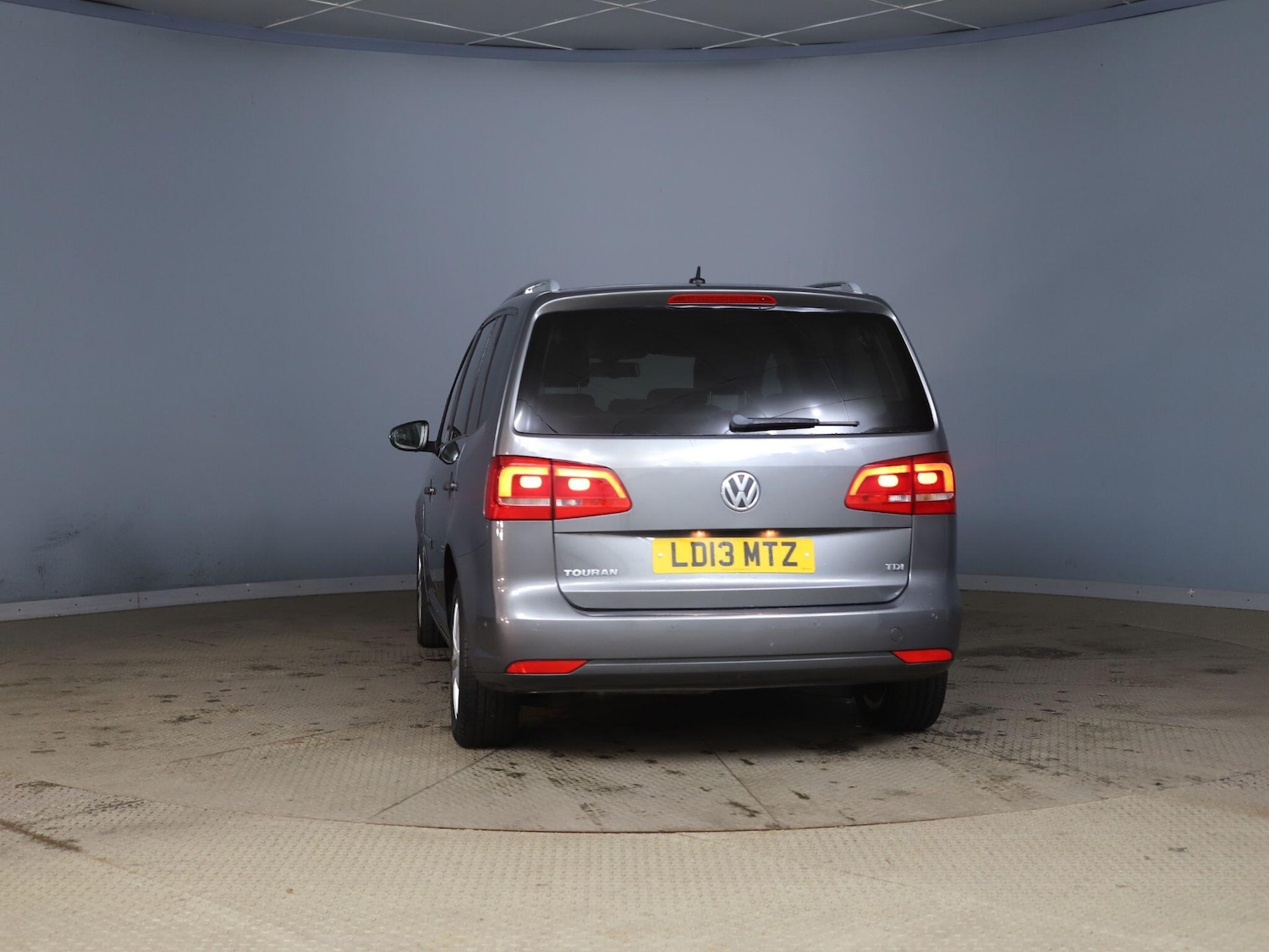Used Volkswagen Touran 2013 for sale - 77016838: Photo 4