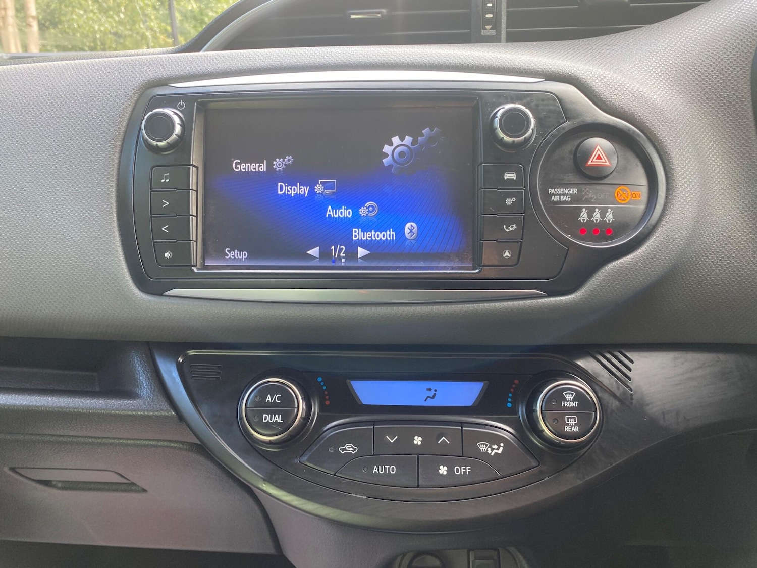 Used Toyota Yaris 2016 for sale - 77009906: Photo 16