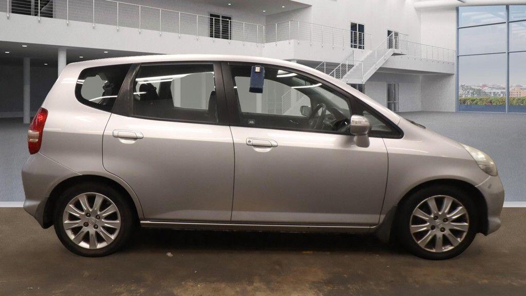 Used Honda Jazz 2007 for sale - 76432480: Photo 4