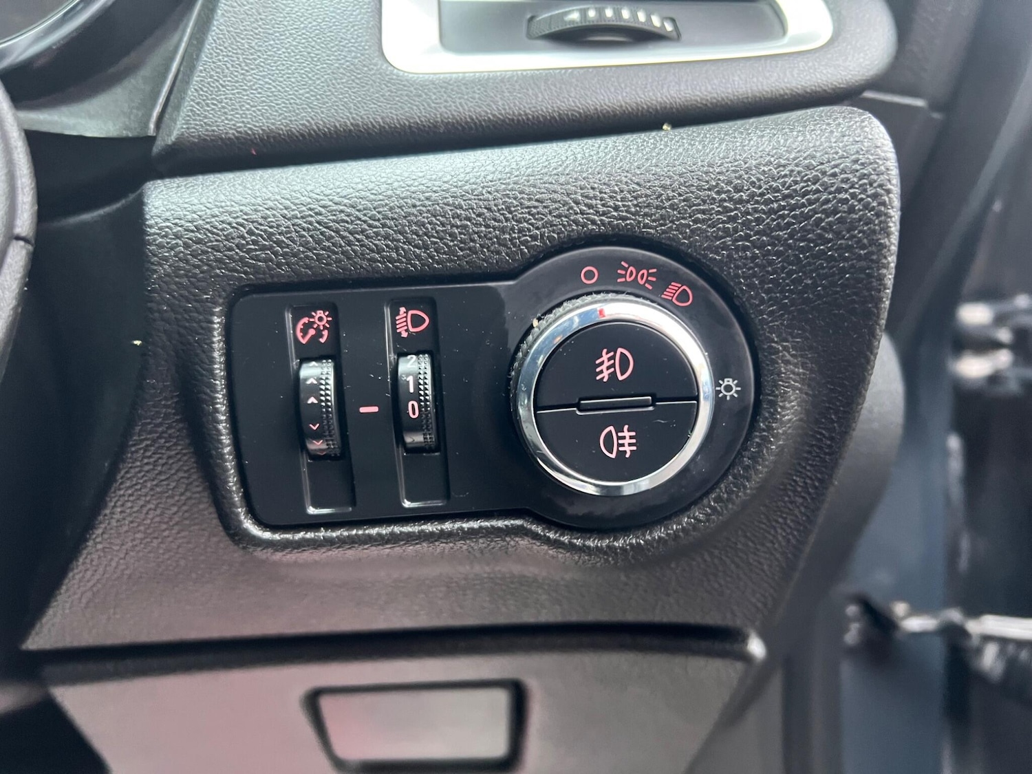 Used Vauxhall Astra for sale - 77612042: Photo 19