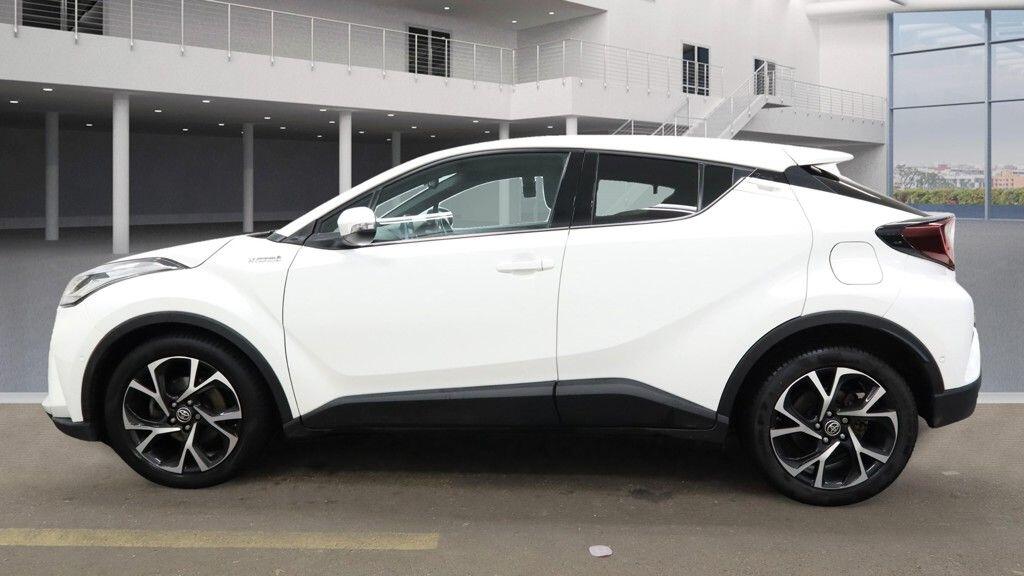 Used Toyota C-HR 2021 for sale - 76561540: Photo 6