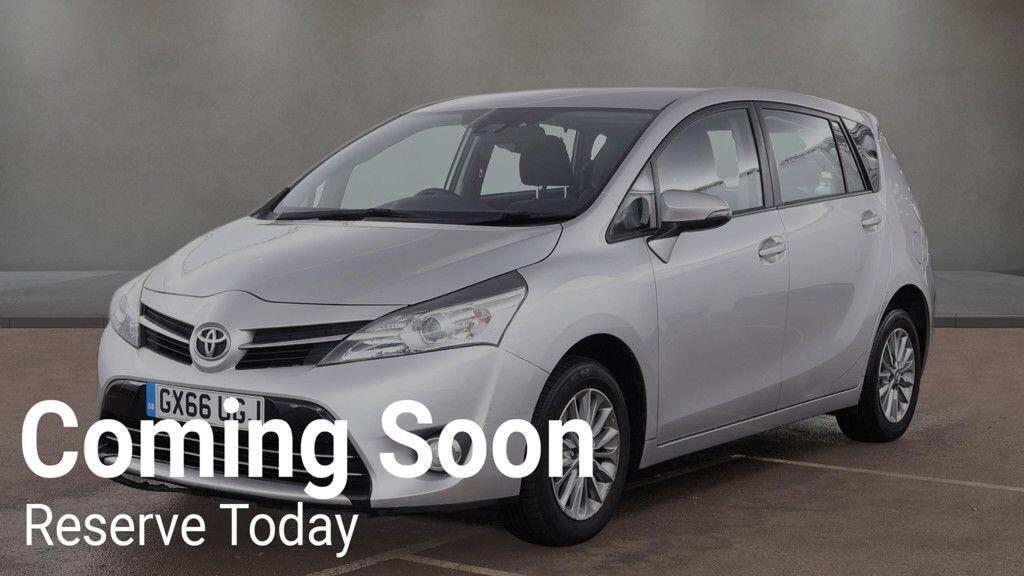 Used Toyota Verso 2016 for sale - 77685188: Photo 2